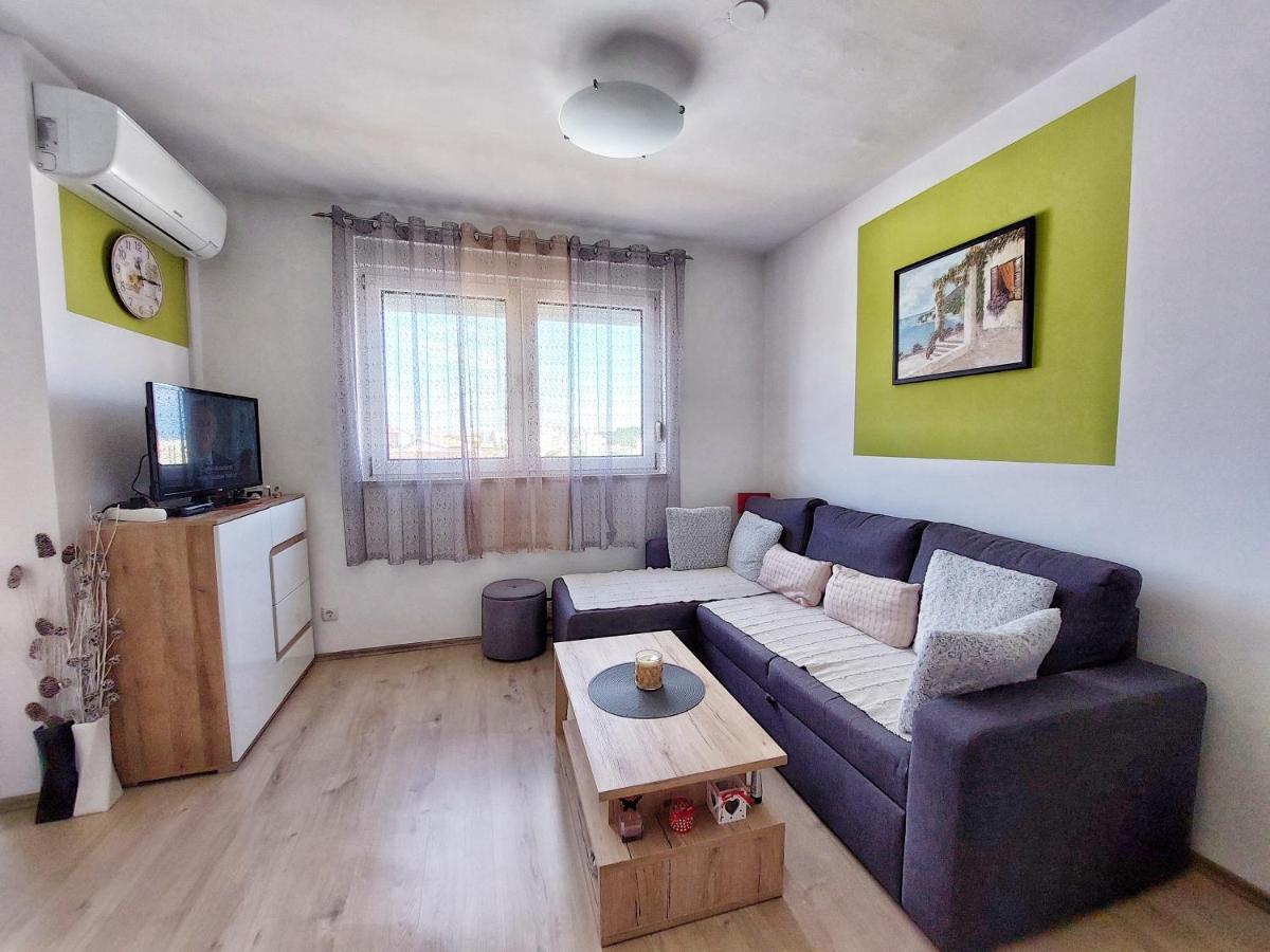 Apartamento Dubravka Pula Exterior foto